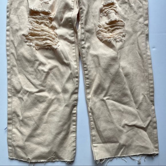 Wild Fable Cream Distressed High Rise Skater Jeans Sz 2 - Picture 4 of 8